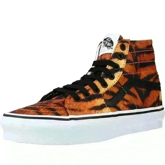 Vans Sk8-Hi Tiger Print Sneaker Size 10 Women - Picture 1 of 4